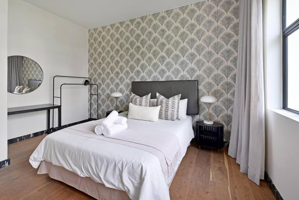 Apartment Aurora - 2bed Gem In Historic Market Square *